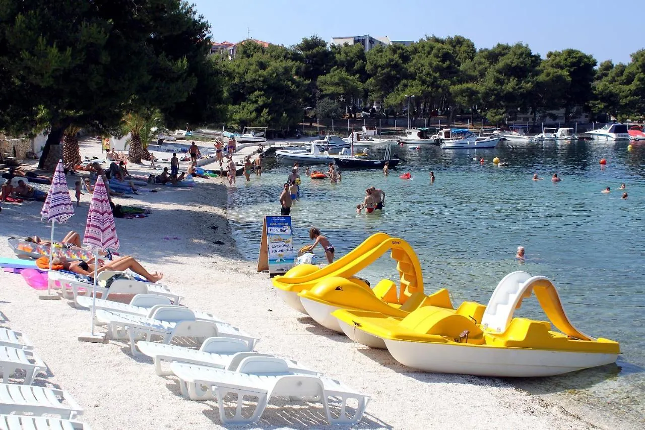 Seaside Apartments With A Swimming Pool Trogir - 7561