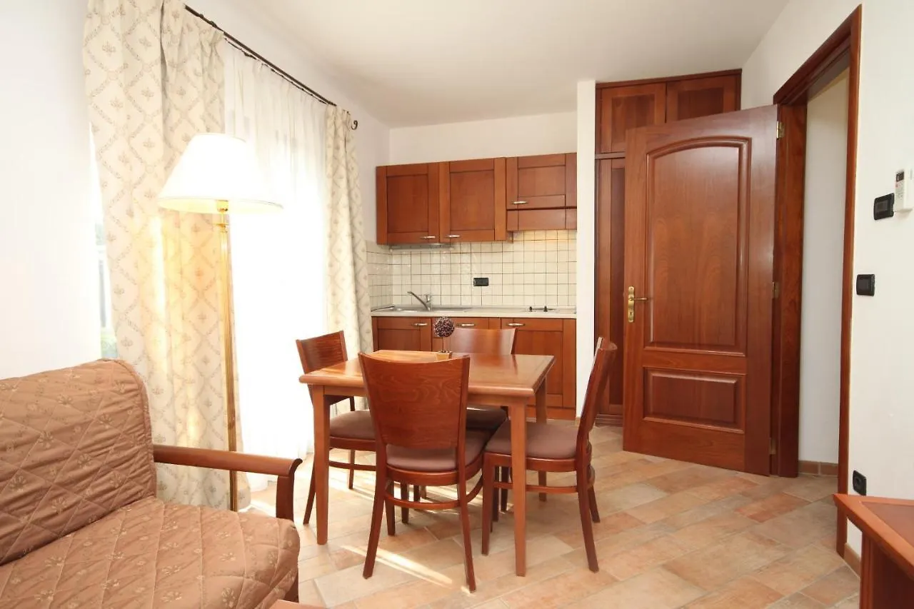 Seaside Apartments With A Swimming Pool Trogir - 7561