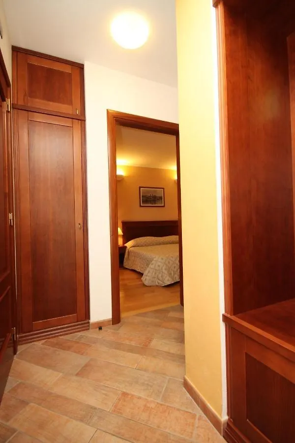 Seaside Apartments With A Swimming Pool Trogir - 7561 Croatia